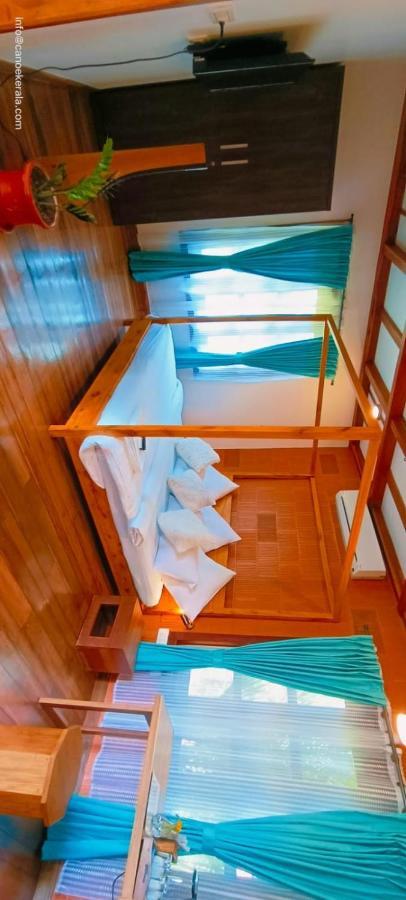 Little Chembaka Guest House Kumarakom Bagian luar foto